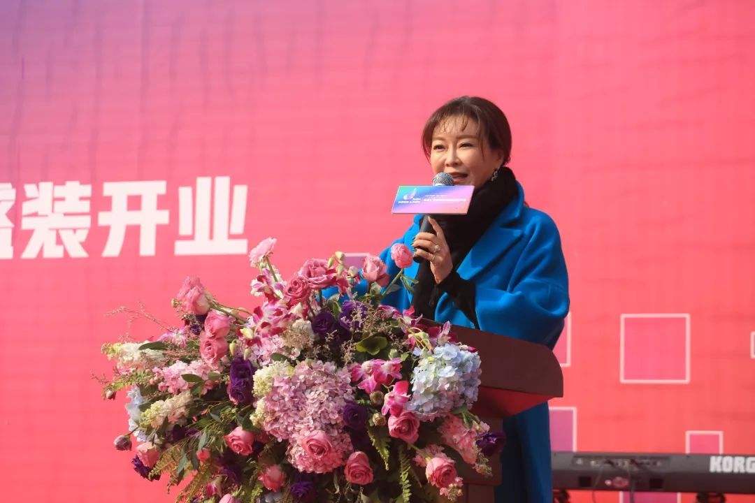 慶典現(xiàn)場的主持人為何很重要